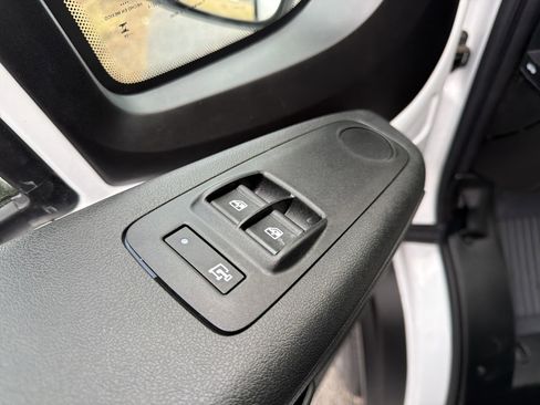 Used 2024 RAM ProMaster 2500 image 11