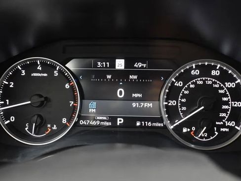 Used 2024 Mitsubishi Outlander FWD image 28