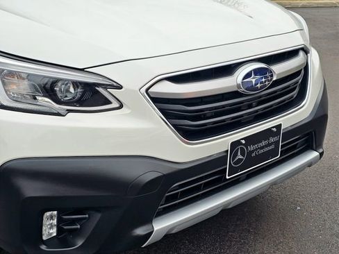 Used 2020 Subaru Outback Touring XT image 3