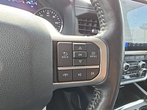 Used 2024 Ford Expedition Max XLT image 22