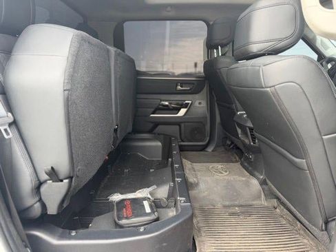 Used 2024 Toyota Tundra Limited image 19