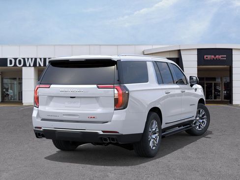 New 2026 GMC Yukon XL Denali w/ Sun & Power Step Package RWD image 4