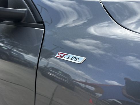 Certified 2025 Ford Escape ST-Line w/ Equipment Group 301A FWD image 4