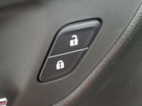 New 2026 Chevrolet Trax RS w/ Driver Confidence Package image 28