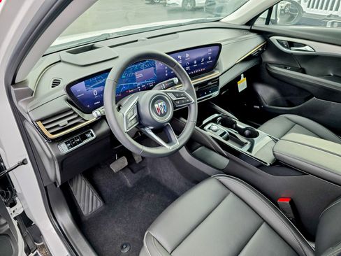 Used 2024 Buick Envision Avenir image 7