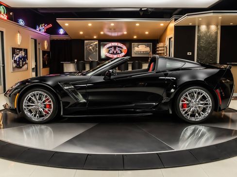 Used 2017 Chevrolet Corvette Z06 image 18