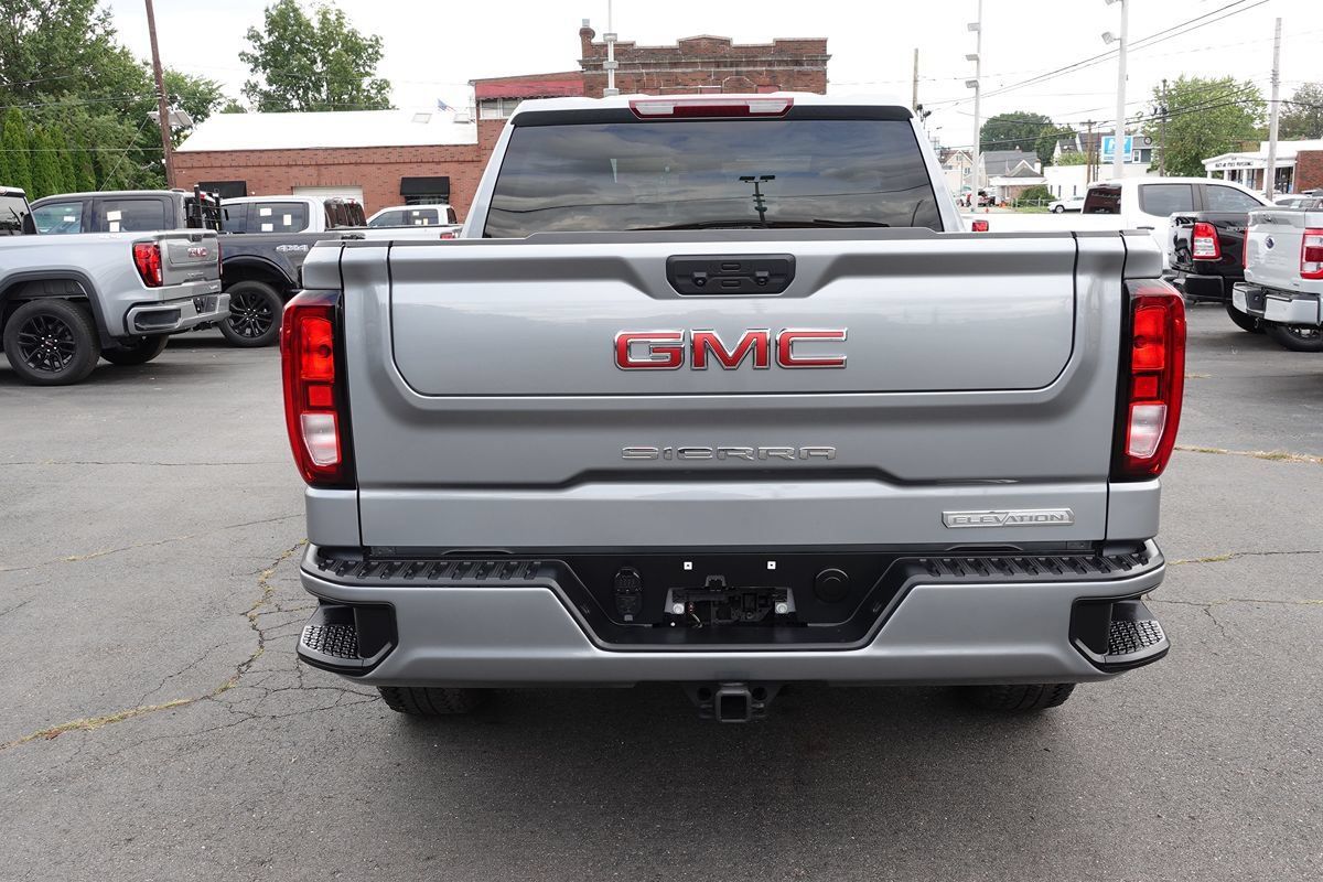 Used 2025 GMC Sierra 1500 Elevation AWD/4WD image 8