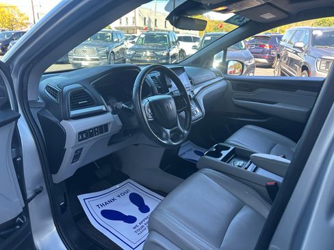Used 2024 Honda Odyssey EX-L image 10