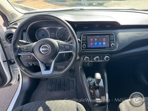 Used 2022 Nissan Kicks S FWD image 16