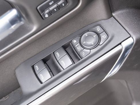 Used 2022 GMC Sierra 3500 AT4 image 14