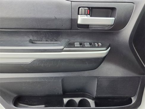 Used 2020 Toyota Tundra SR5 w/ SR5 Leather Package image 25