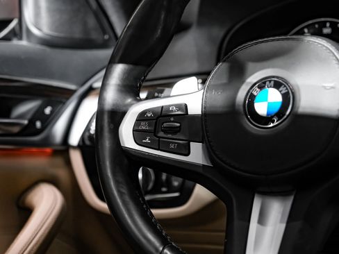 Used 2019 BMW 540i xDrive AWD/4WD image 16