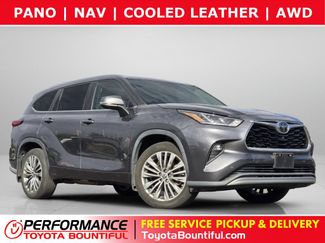 Used 2021 Toyota Highlander Platinum AWD/4WD video 1