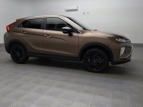 Used 2019 Mitsubishi Eclipse Cross AWD image 11