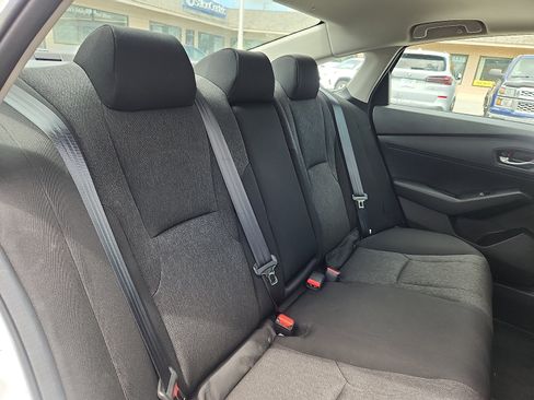 Used 2024 Honda Accord EX image 30