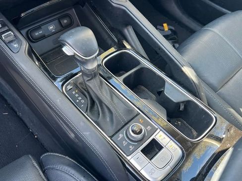 Used 2021 Kia Telluride SX w/ Towing Package image 20