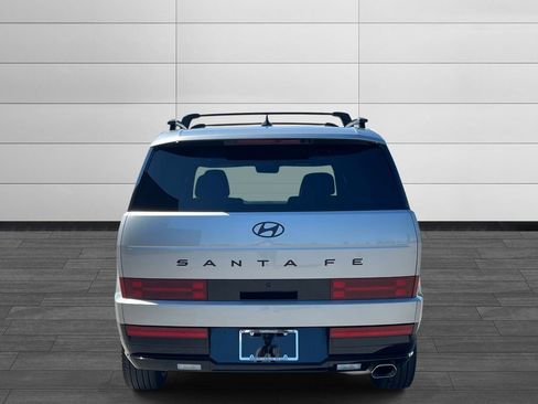 Used 2025 Hyundai Santa Fe Calligraphy FWD image 4