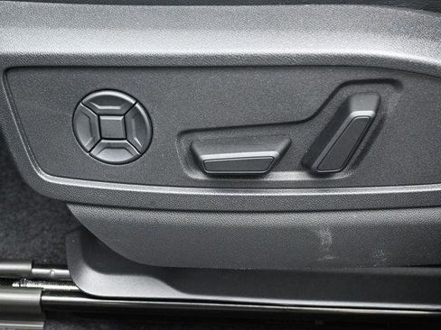 Certified 2025 Audi Q5 Premium Plus w/ Premium Plus image 10