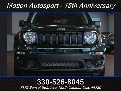 Used 2021 Jeep Renegade Sport image 3