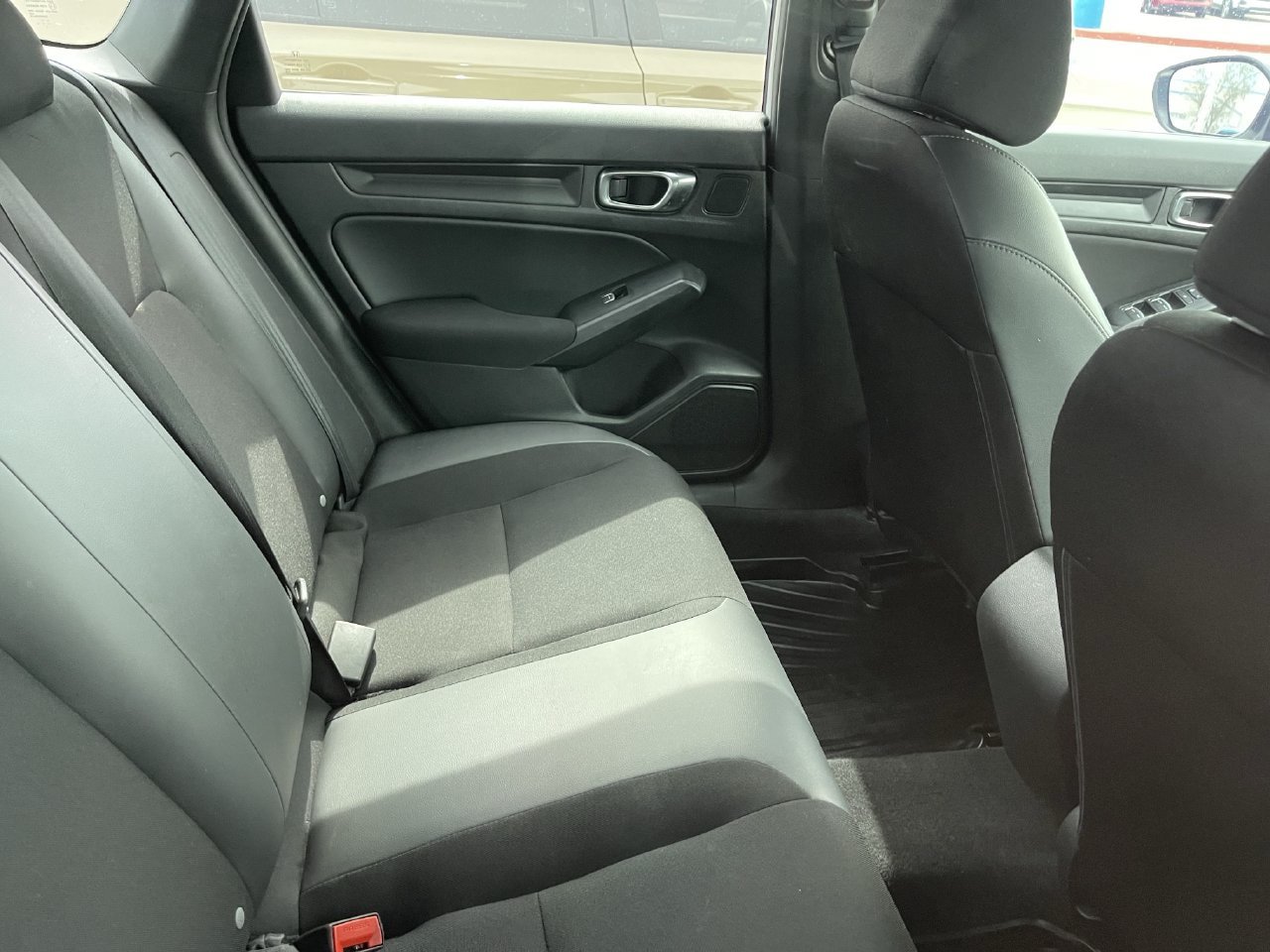 Used 2023 Honda Civic Sport image 8