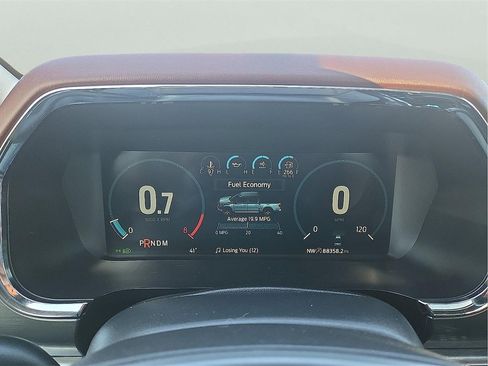 Used 2021 Ford F150 Lariat w/ Equipment Group 502A High image 18