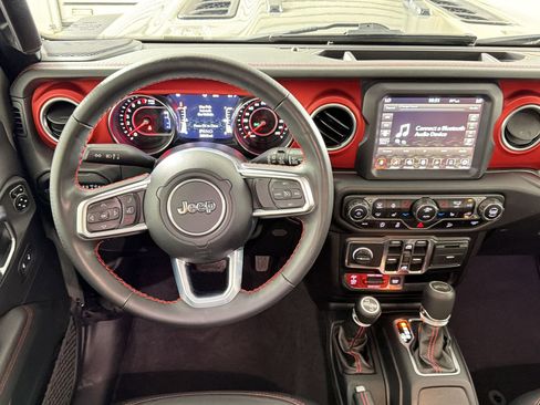 Used 2020 Jeep Wrangler Unlimited Rubicon AWD/4WD image 26