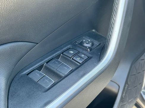 Used 2023 Toyota RAV4 XLE Premium FWD image 23