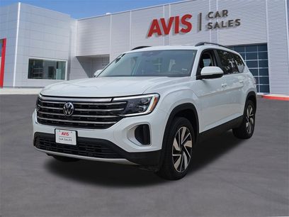 Used 2025 Volkswagen Atlas SE