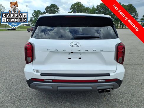 Used 2023 Hyundai Palisade SEL w/ Premium Package FWD image 4