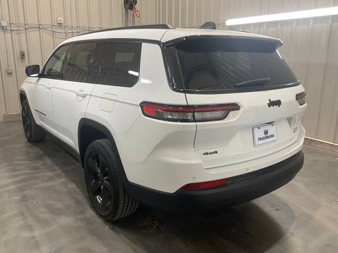 Used 2025 Jeep Grand Cherokee L Altitude AWD/4WD image 25