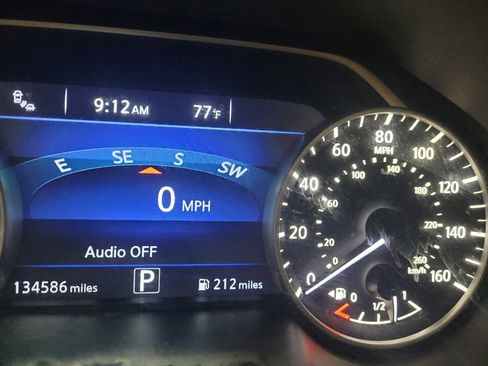 Used 2016 Nissan Maxima SR FWD image 23