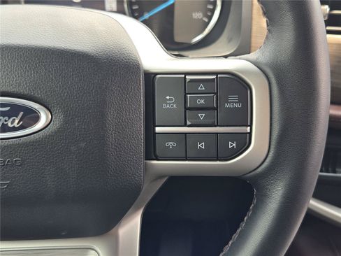 Certified 2024 Ford Expedition Limited RWD image 26