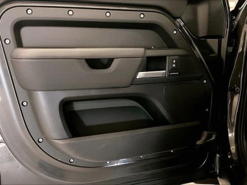 Certified 2025 Land Rover Defender 110 S image 26