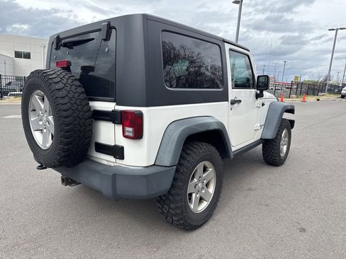 Used 2010 Jeep Wrangler Rubicon w/ PWR Convenience Group image 4