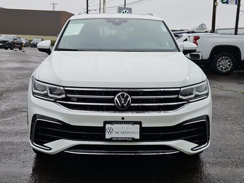 Used 2024 Volkswagen Tiguan SEL R-Line image 8