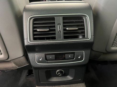Used 2018 Audi SQ5 Premium Plus w/ Navigation Package AWD/4WD image 30