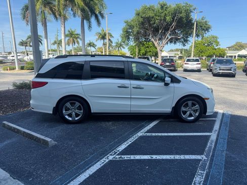 Used 2018 Honda Odyssey EX-L image 4