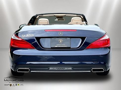 Used 2014 Mercedes-Benz SL 550 image 4