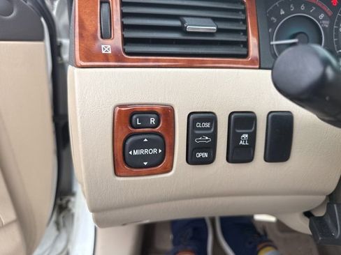 Used 2008 Toyota Solara SLE image 10