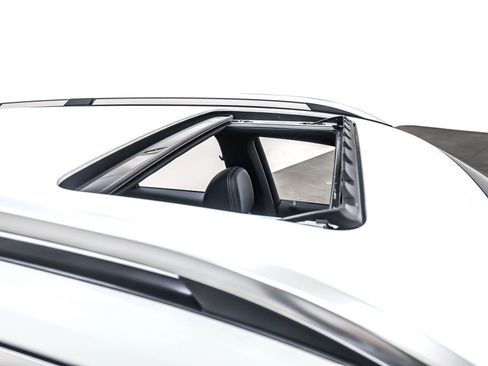 Certified 2025 Mercedes-Benz GLE 350 4MATIC image 24