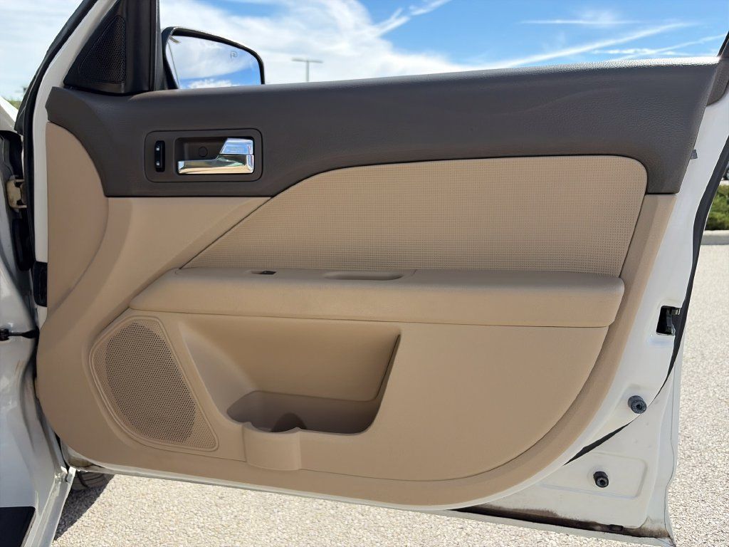 Used 2009 Mercury Milan Premier FWD image 11