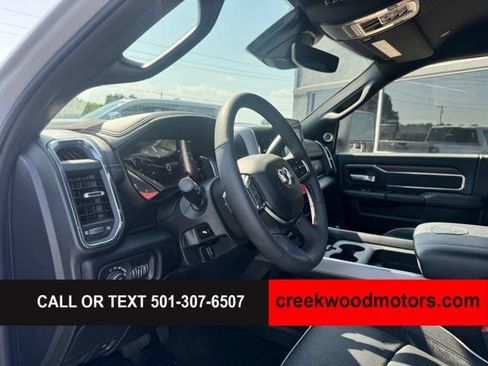 Used 2025 RAM 2500 Laramie AWD/4WD image 8