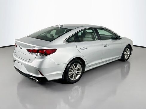 Used 2019 Hyundai Sonata Limited FWD image 5