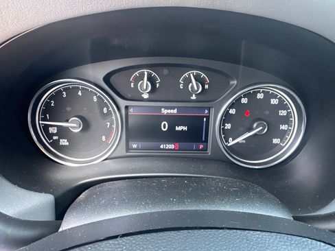 Used 2023 Buick Enclave Essence w/ Experience Buick Package FWD image 14