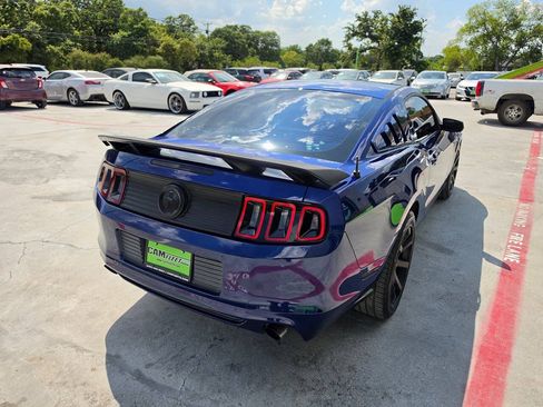 Used 2013 Ford Mustang Coupe RWD image 12