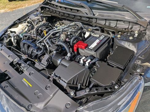 Used 2023 Nissan Altima 2.5 SV image 28