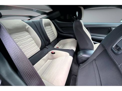 Used 2016 Ford Mustang GT RWD image 37