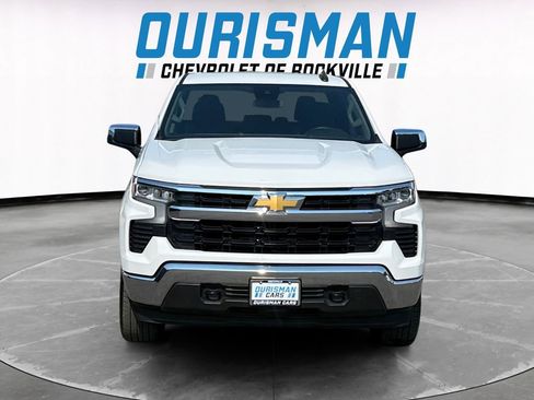 Used 2023 Chevrolet Silverado 1500 LT AWD/4WD image 8