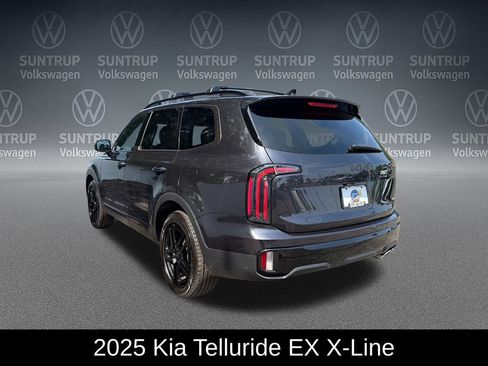 Used 2025 Kia Telluride EX X-Line AWD/4WD image 3