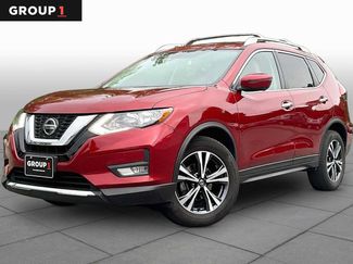 Used 2020 Nissan Rogue SV w/ Sun & Sound Touring Package AWD/4WD video 1